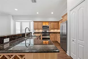 19409 Melody Fair Pl, Lutz, FL 33558 - Photo 21