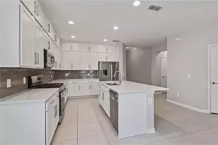 2017 Boss Hewett St, Oakland, FL 34787 - Photo 15