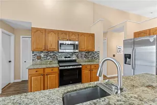 140 Allison Ave, Davenport, FL 33897 - Photo 13