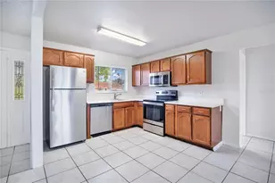 10853 William and Mary Ct, Orlando, FL 32821 - Photo 9