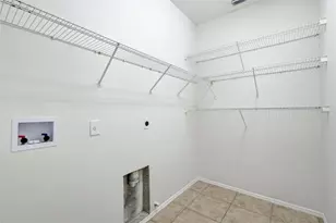 823 Springwood Cir, Bradenton, FL 34212 - Photo 39