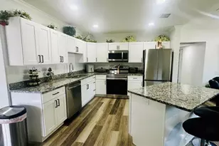 3521 Shirley Dr, Apopka, FL 32703 - Photo 5