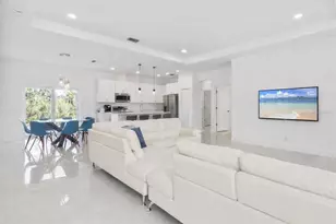 15473 Lakeland Cir, Port Charlotte, FL 33981 - Photo 5