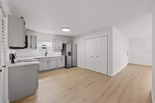 3761 21st Ave S, Saint Petersburg, FL 33711 - Photo 17