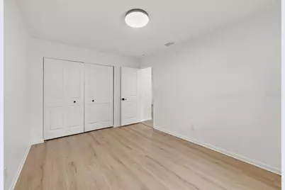 3761 21st Avenue S, Saint Petersburg, FL 33711 - Photo 31