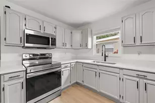3761 21st Ave S, Saint Petersburg, FL 33711 - Photo 15