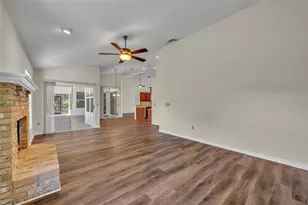 653 Yorkshire Dr, Oviedo, FL 32765 - Photo 17