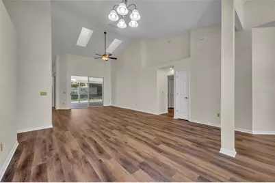 653 Yorkshire Drive, Oviedo, FL 32765 - Photo 9