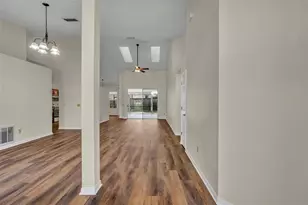 653 Yorkshire Dr, Oviedo, FL 32765 - Photo 5