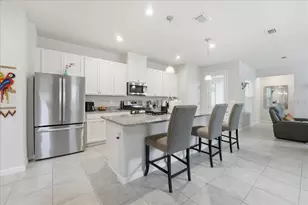 3979 Capital Reef Wy, Apopka, FL 32712 - Photo 3