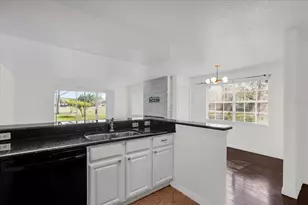 13953 Fairway Island Dr, Orlando, FL 32837 - Photo 9