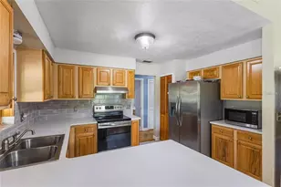 17877 Phil C Peters Rd, Winter Garden, FL 34787 - Photo 13
