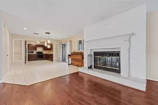 33651 Overton Dr, Leesburg, FL 34788 - Photo 5