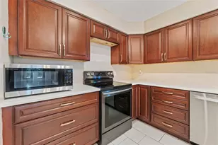 33651 Overton Dr, Leesburg, FL 34788 - Photo 19