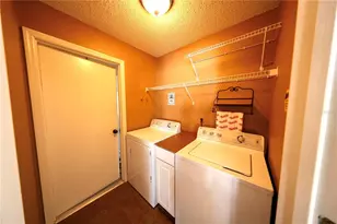 2943 Paddington Way, Kissimmee, FL 34747 - Photo 9