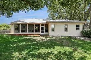 1674 Carillon Park Dr, Oviedo, FL 32765 - Photo 33