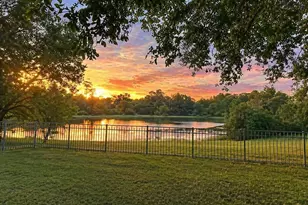 1674 Carillon Park Dr, Oviedo, FL 32765 - Photo 3