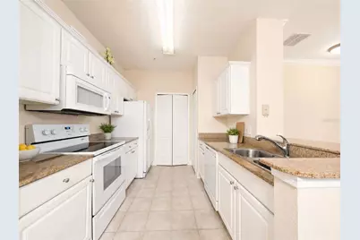 143 Southern Pecan Circle #201, Winter Garden, FL 34787 - Photo 5