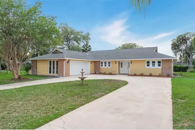 716 Green Rd, New Smyrna Beach, FL 32168 - Photo 1