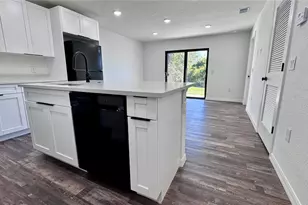 15506 Chamberlain Blvd, Port Charlotte, FL 33953 - Photo 5