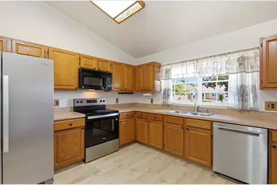 5121 Stratemeyer Drive, Orlando, FL 32839 - Photo 9