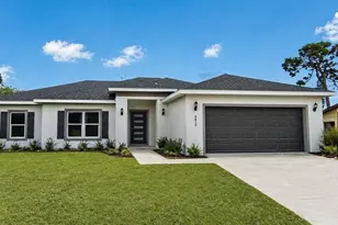 5813 Regent Rd, Venice, FL 34293 - Photo 1