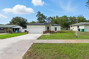 2225 W Howard Pl, Citrus Springs, FL 34434 - Photo 3
