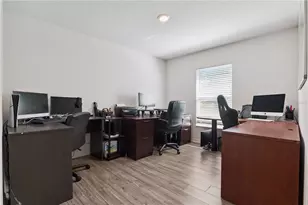 3656 Sunday Dr, Deltona, FL 32738 - Photo 17