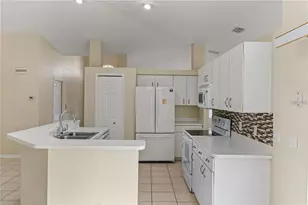3915 Fonsica Ave, North Port, FL 34286 - Photo 13