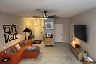 9640 Pembrooke Pines Dr, Sun City Center, FL 33573 - Photo 3
