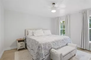 1056 Waterside Dr, Celebration, FL 34747 - Photo 15