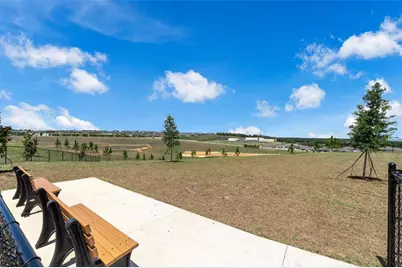 2019 Sunshine Peak Drive, Minneola, FL 34715 - Photo 35
