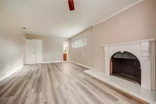 4223 E Pine Hill Cir, Orlando, FL 32808 - Photo 9