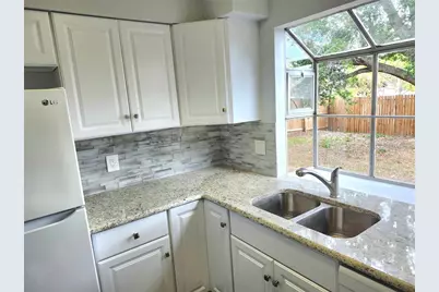 7616 Pacific Heights Circle, Orlando, FL 32835 - Photo 3