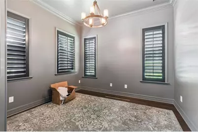 14320 Avon Farms Drive, Tampa, FL 33618 - Photo 3