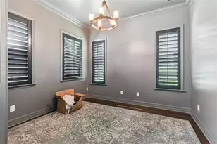 14320 Avon Farms Dr, Tampa, FL 33618 - Photo 3