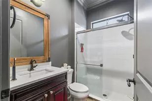 14320 Avon Farms Dr, Tampa, FL 33618 - Photo 23