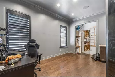 14320 Avon Farms Drive, Tampa, FL 33618 - Photo 21