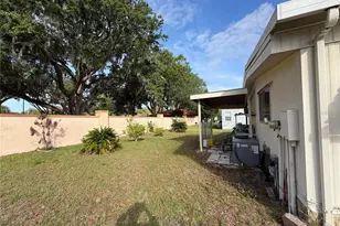 930 Tarrson Blvd, Lady Lake, FL 32159 - Photo 23