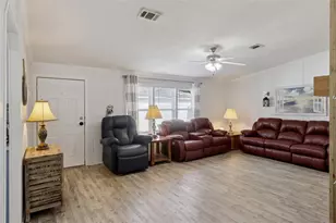 3100 Mark Ln, Lake Wales, FL 33898 - Photo 3
