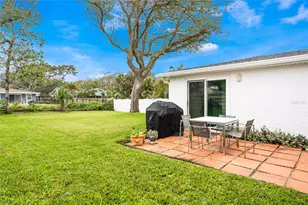 809 E 15th Ave, New Smyrna Beach, FL 32169 - Photo 37