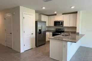 2923 Brie Hammock Bnd, Saint Cloud, FL 34773 - Photo 9