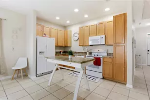 2420 Caravelle Cir, Kissimmee, FL 34746 - Photo 15