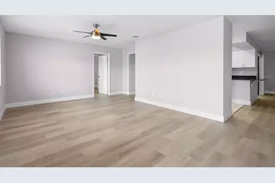 10140 Bridlewood Avenue, Orlando, FL 32825 - Photo 15