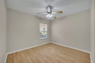 21630 Regency Park Ln, Leesburg, FL 34748 - Photo 27