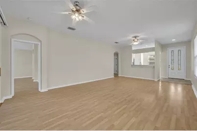 21630 Regency Park Ln, Leesburg, FL 34748 - Photo 11