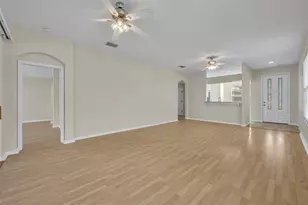 21630 Regency Park Ln, Leesburg, FL 34748 - Photo 13