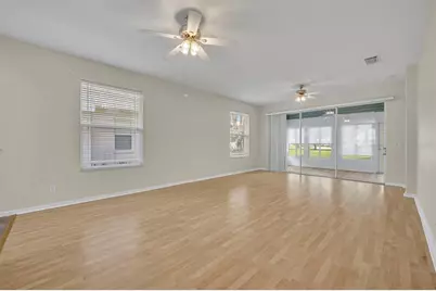 21630 Regency Park Ln, Leesburg, FL 34748 - Photo 7