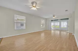 21630 Regency Park Ln, Leesburg, FL 34748 - Photo 7