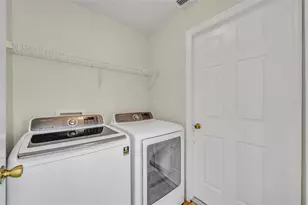 21630 Regency Park Ln, Leesburg, FL 34748 - Photo 25